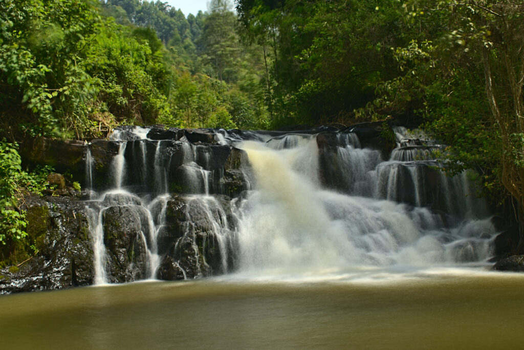 Kahunira Waterfall No 4